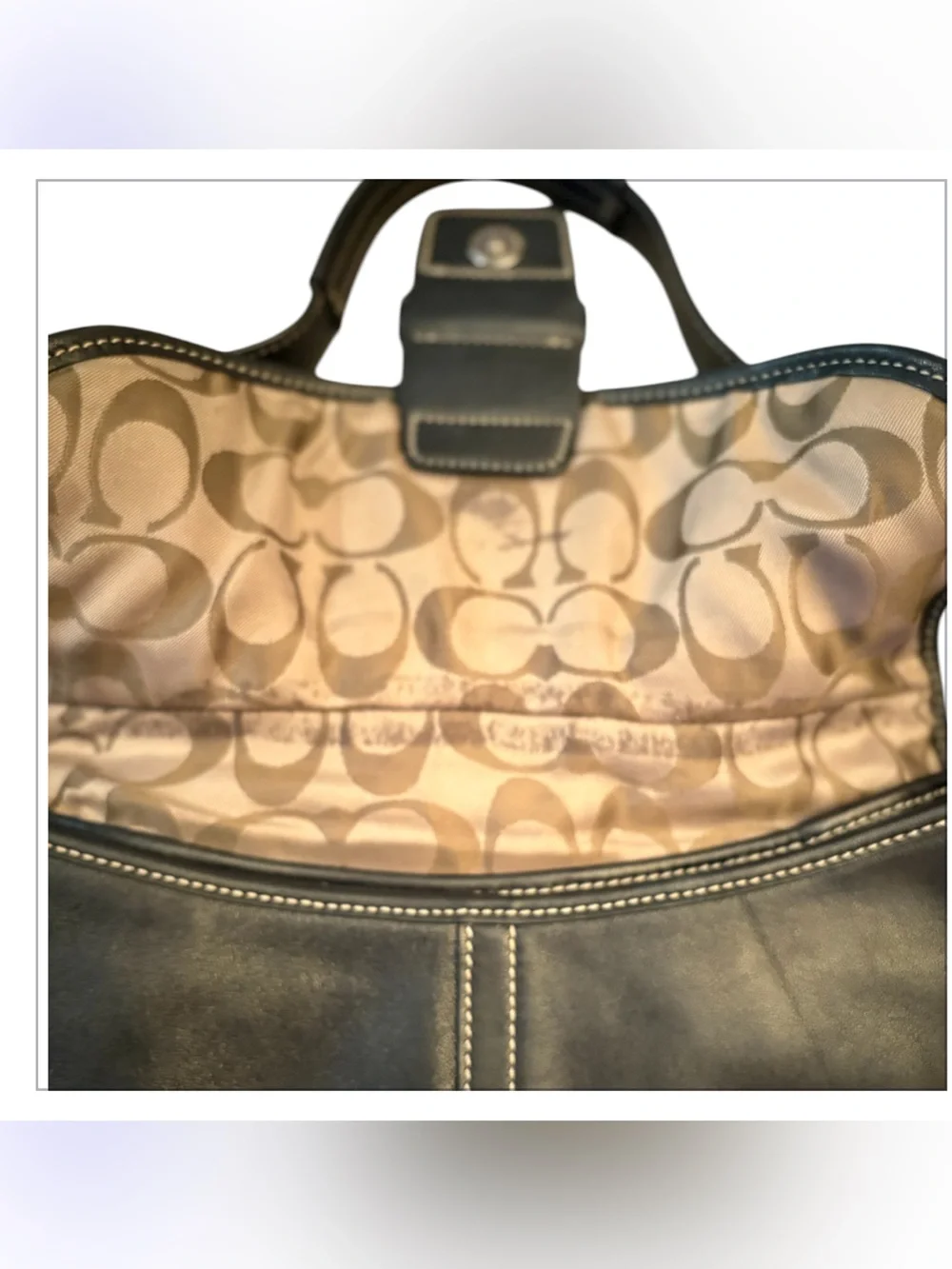 Vintage Coach Soho Shoulder Bag in black leather with silver hardware A060-9243